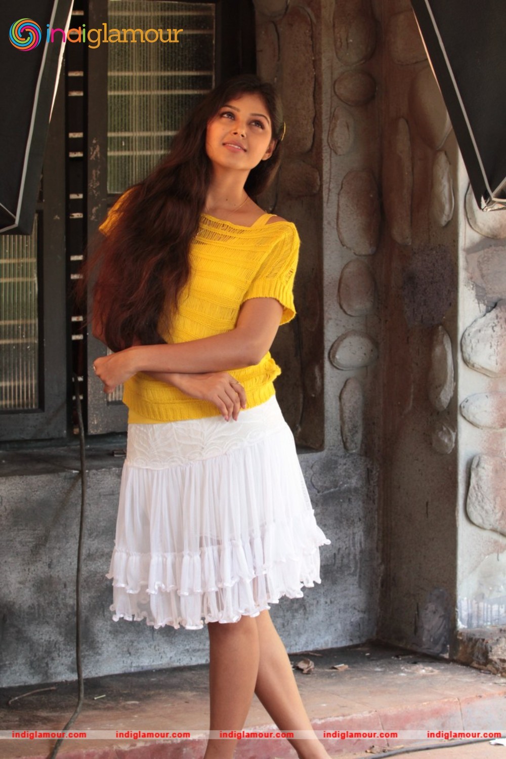 Monal Gajjar Actress hd photo