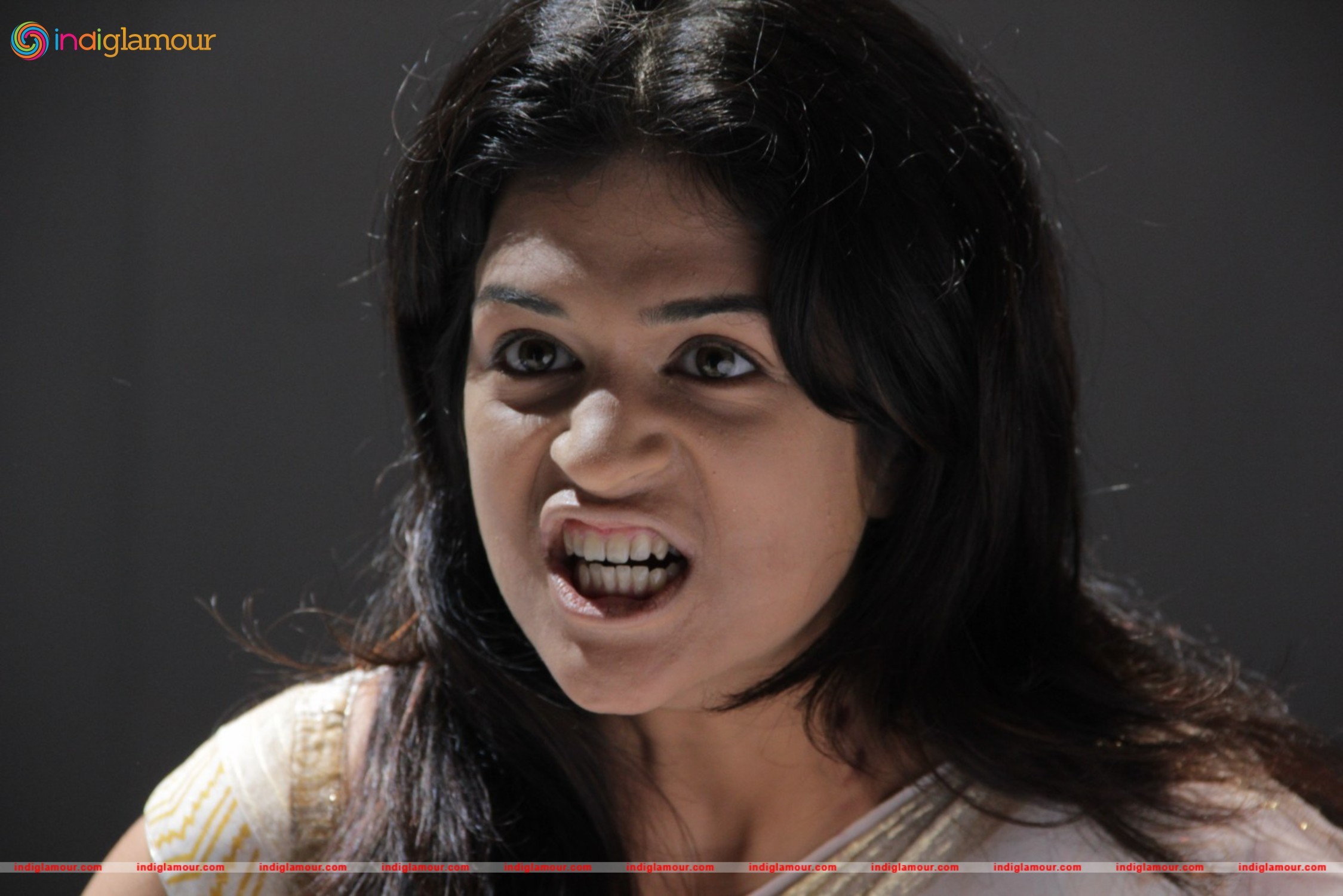 Shraddha Das Actress hd photo