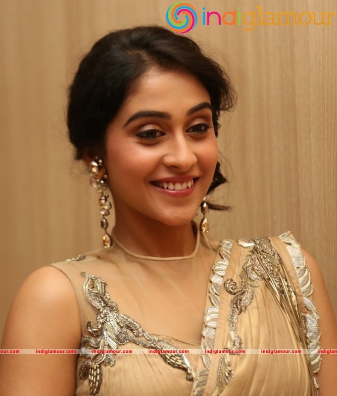 Regina Cassandra Photos Gallery Actress hd photo