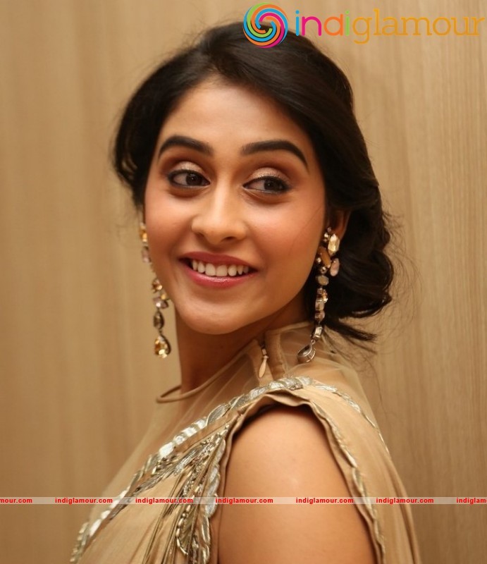 Regina Cassandra Photos Gallery Actress hd photo