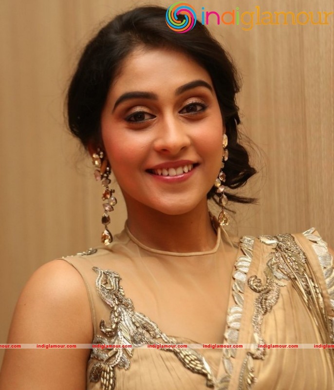 Regina Cassandra Photos Gallery Actress hd photo