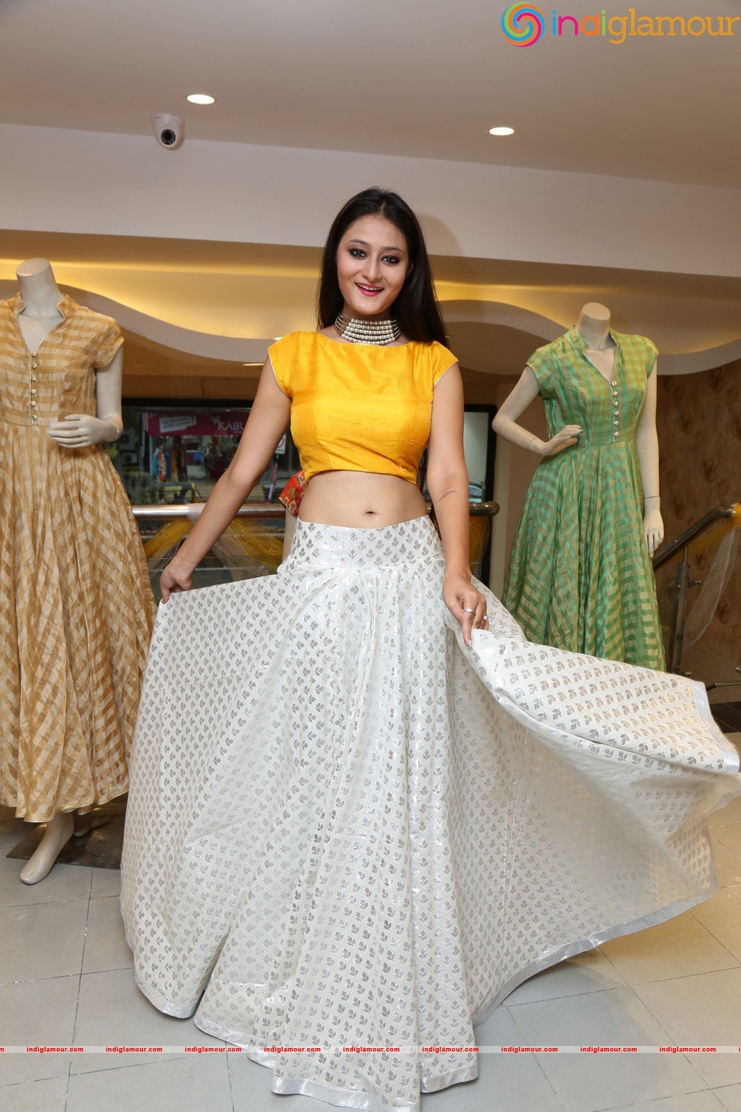 Nilofer Actress Latest Cute And Hot Photos Gallery Actress hd photo