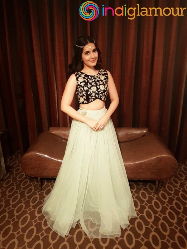 Raashi Khanna Latest Photos Gallery Actress hd photo