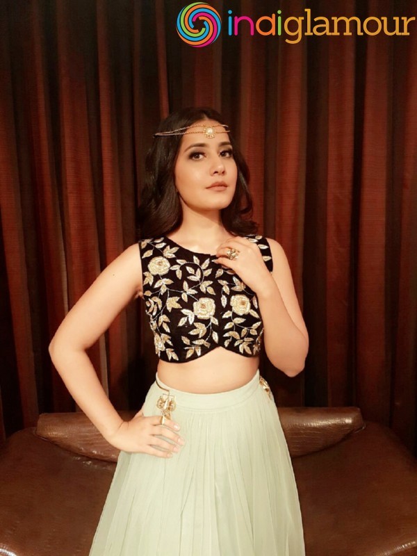 Raashi Khanna Latest Photos Gallery Actress hd photo