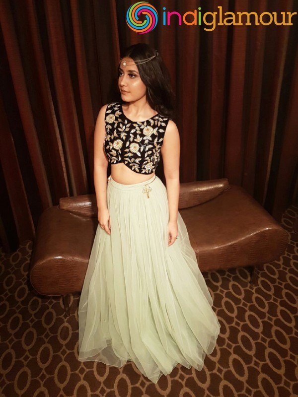 Raashi Khanna Latest Photos Gallery Actress hd photo