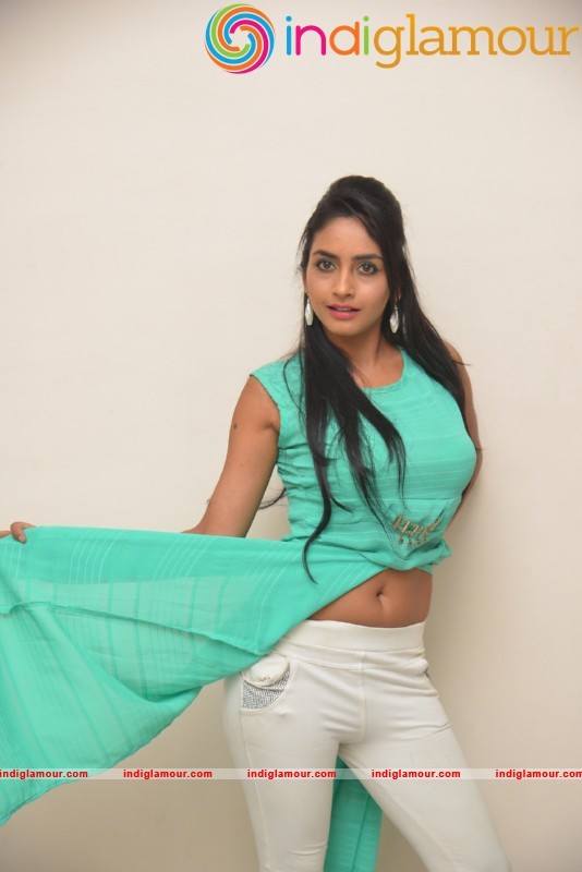 Pooja Sri Latest Hot And Spicy Photo Gallery Actress hd photo
