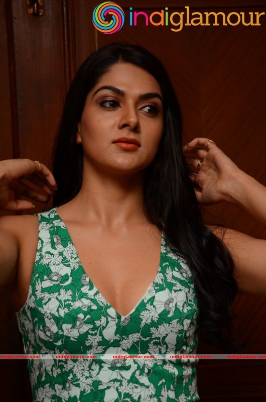 Sakshi Chowdhary Latest Photos Gallery Actress hd photo