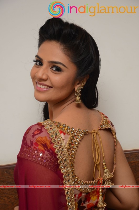 Srimukhi Latest Photos Gallery Actress hd photo
