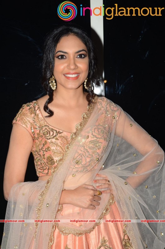 Reethu Varma Latest Photos Gallery Actress hd photo