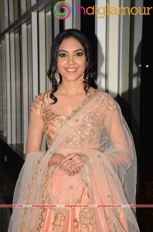 Reethu Varma Latest Photos Gallery Actress hd photo