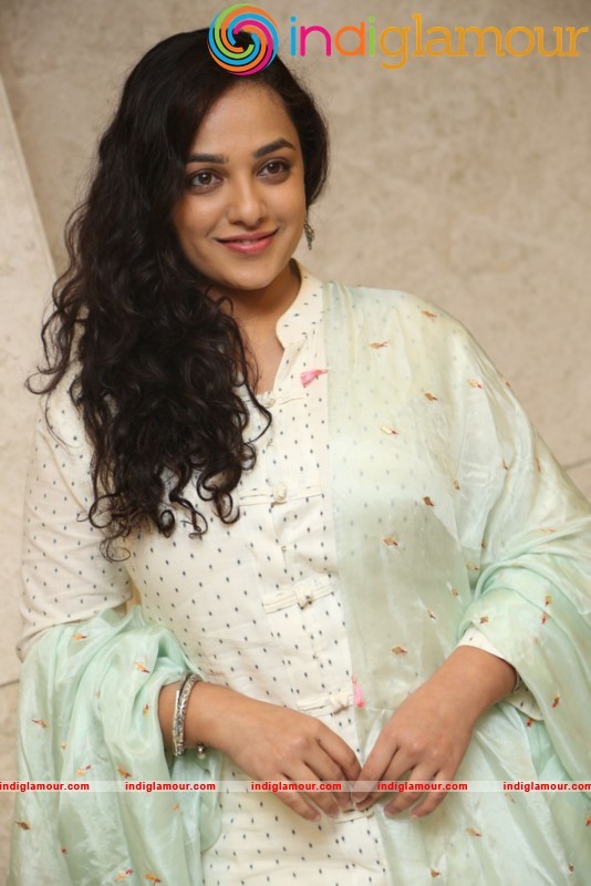 Nithya Menen New Photos Actress hd photo