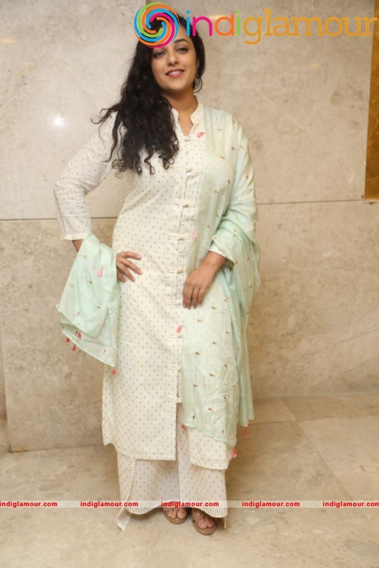 Nithya Menen New Photos Actress hd photo