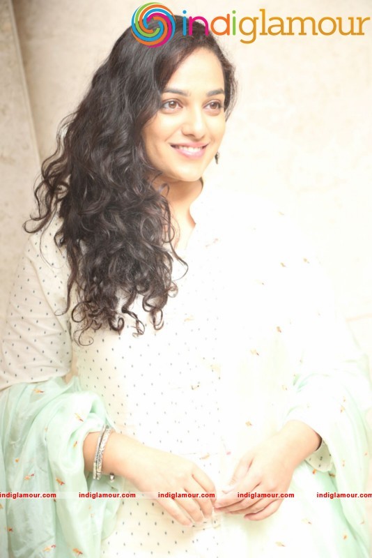 Nithya Menen New Photos Actress hd photo