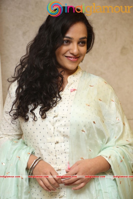Nithya Menen New Photos Actress hd photo