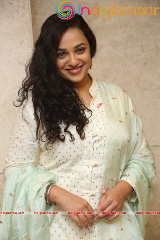 Nithya Menen New Photos Actress hd photo