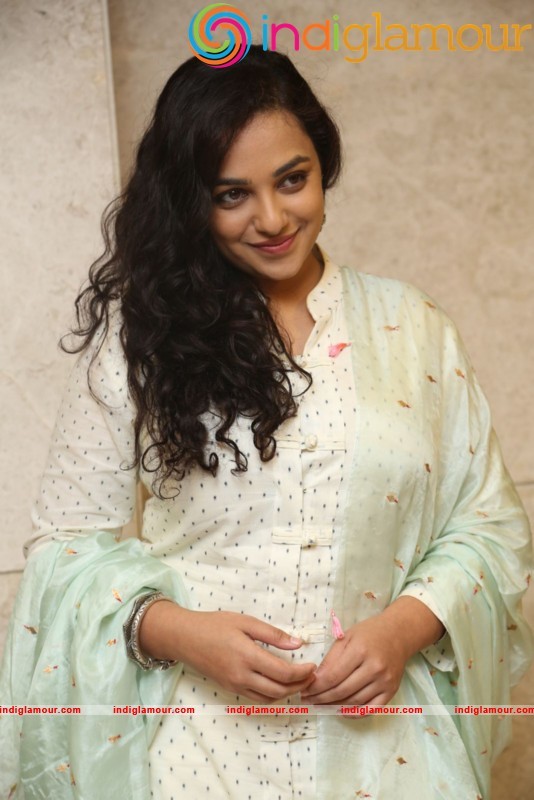 Nithya Menen New Photos Actress hd photo