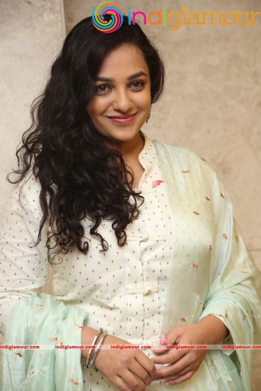 Nithya Menen New Photos Actress hd photo