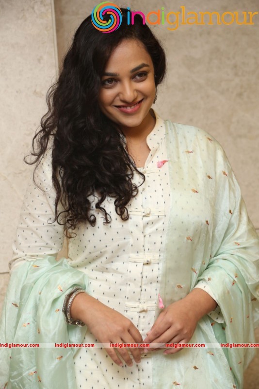 Nithya Menen New Photos Actress hd photo