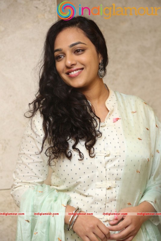 Nithya Menen New Photos Actress hd photo