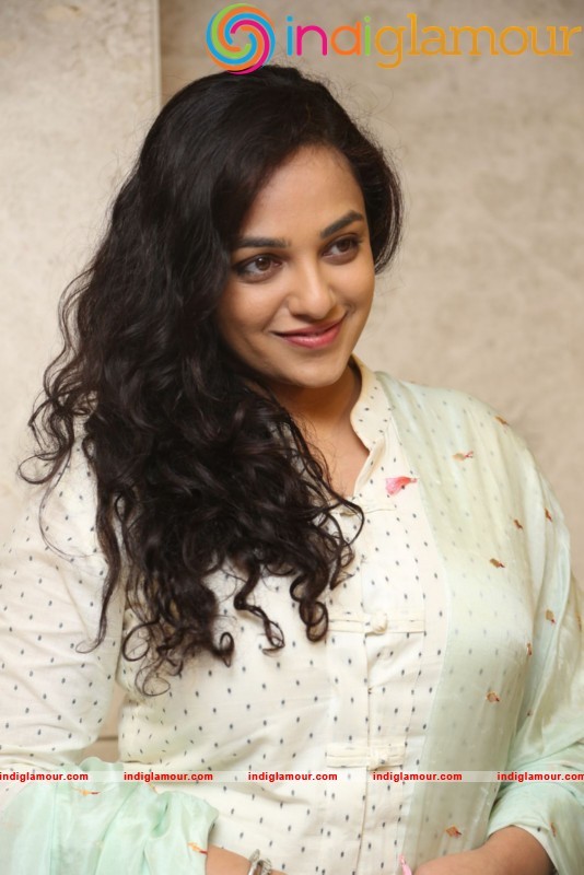 Nithya Menen New Photos Actress hd photo