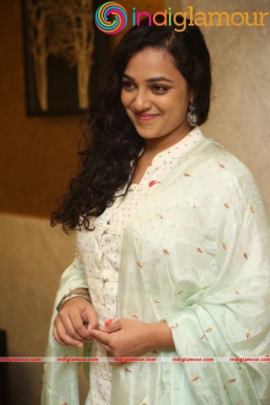 Nithya Menen New Photos Actress hd photo