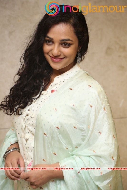 Nithya Menen New Photos Actress hd photo