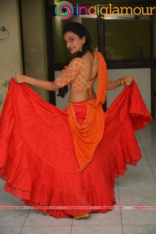 Janani Latest Spicy Photo Gallery Actress hd photo