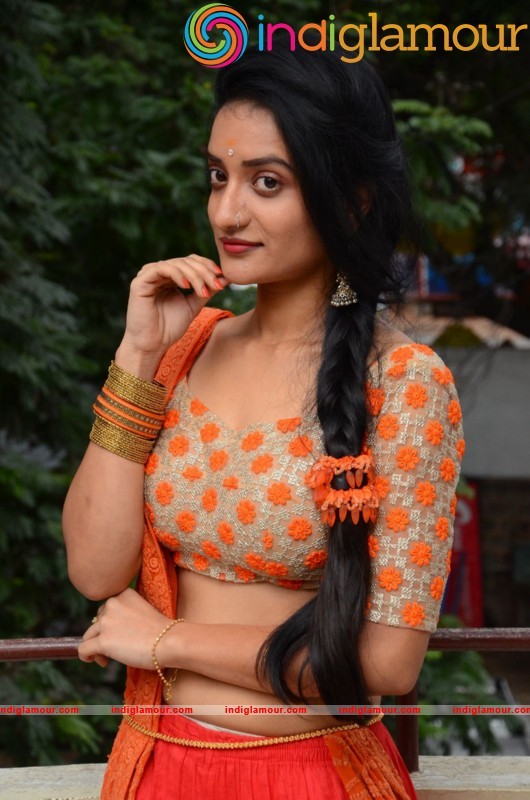 Janani Spicy Photos Gallery Actress hd photo