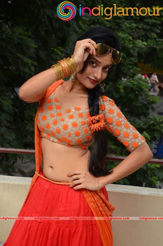 Janani Spicy Photos Gallery Actress hd photo