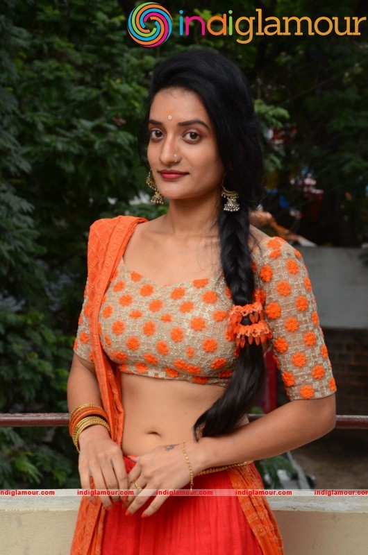 Janani Spicy Photos Gallery Actress hd photo