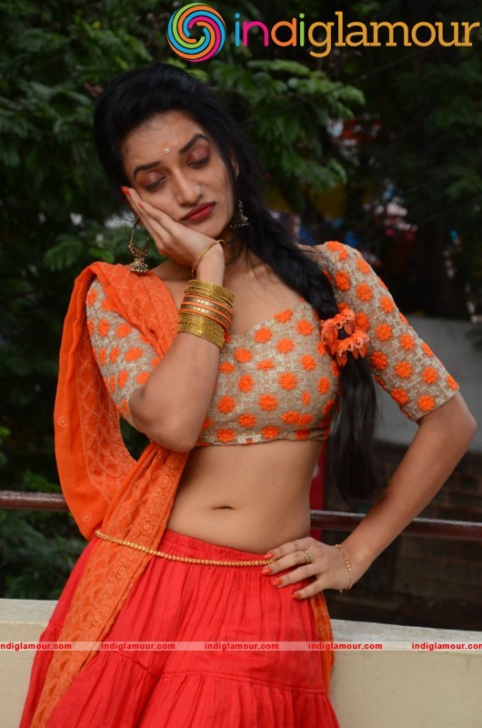Janani Spicy Photos Gallery Actress hd photo