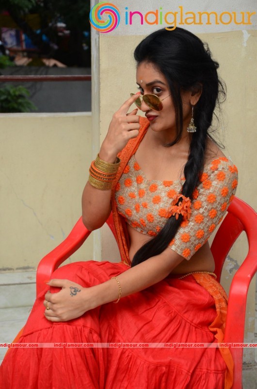 Janani Spicy Photos Gallery Actress hd photo