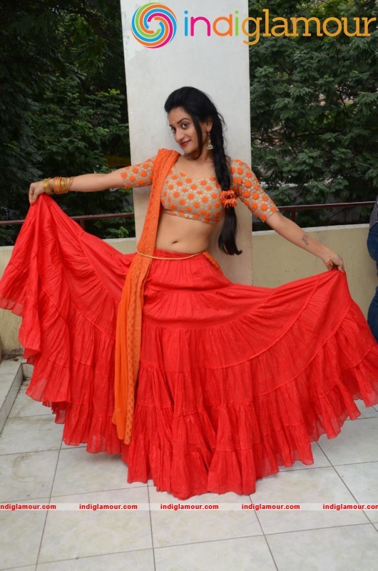 Janani Spicy Photos Gallery Actress hd photo