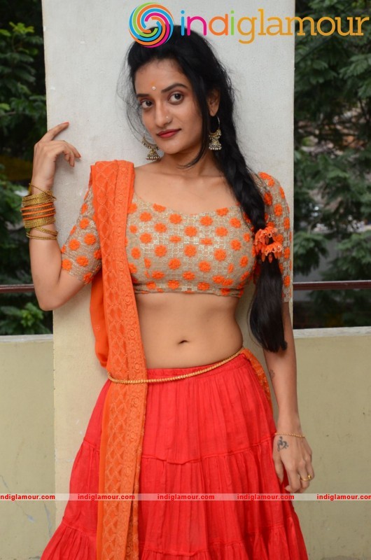 Janani Spicy Photos Gallery Actress hd photo