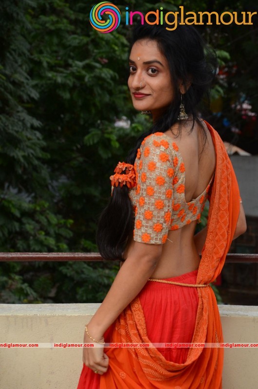 Janani Spicy Photos Gallery Actress hd photo
