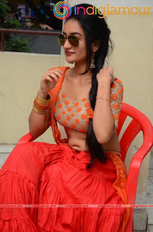 Janani Spicy Photos Gallery Actress hd photo