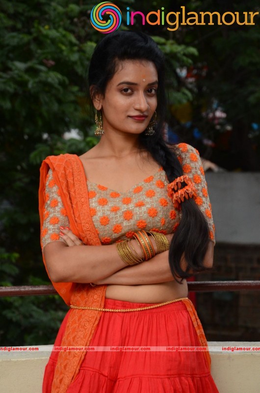 Janani Spicy Photos Gallery Actress hd photo