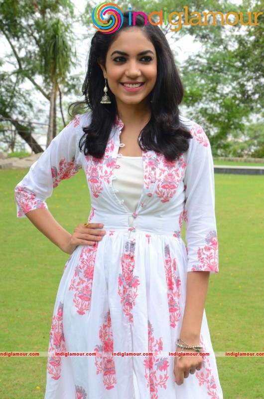Rithu Varma Latest Photos Gallery Actress hd photo