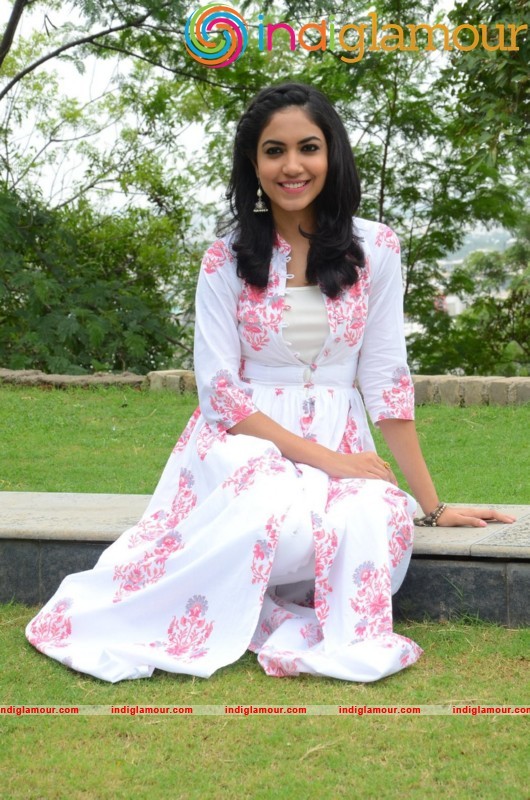 Rithu Varma Latest Photos Gallery Actress hd photo