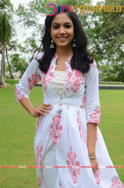 Rithu Varma Latest Photos Gallery Actress hd photo