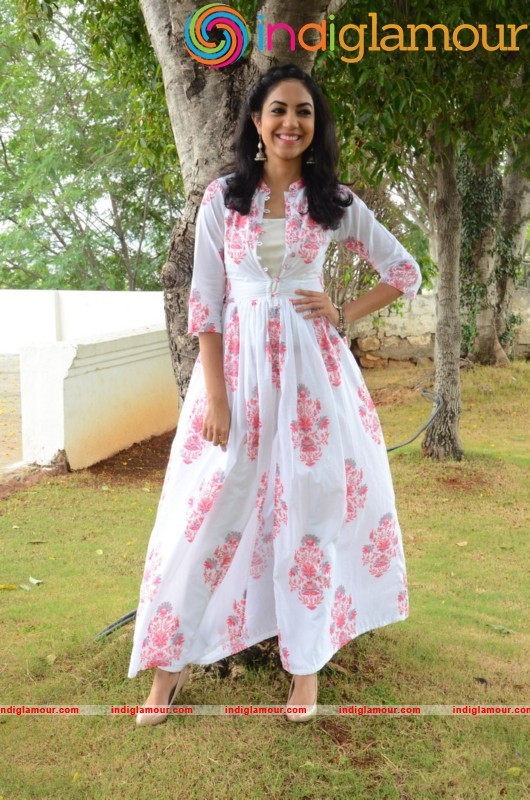 Rithu Varma Latest Photos Gallery Actress hd photo