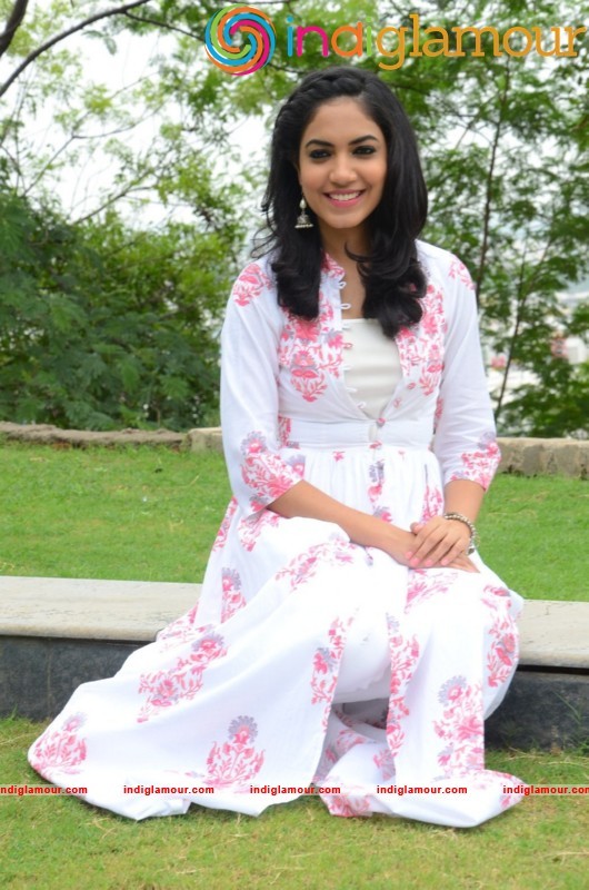 Rithu Varma Latest Photos Gallery Actress hd photo