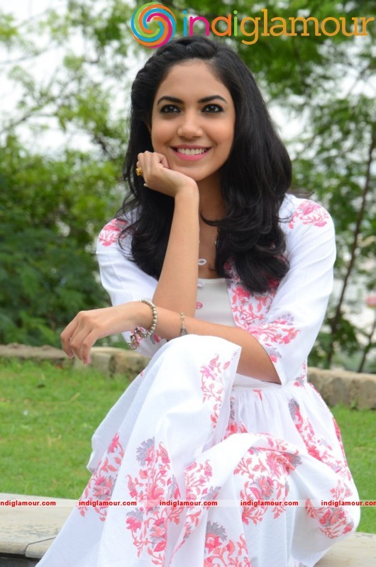 Rithu Varma Latest Photos Gallery Actress hd photo