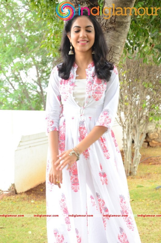Rithu Varma Latest Photos Gallery Actress hd photo