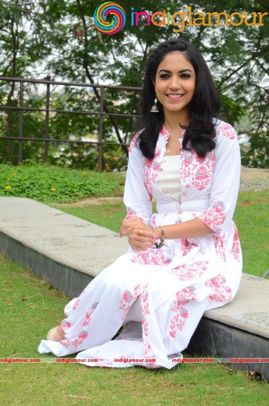Rithu Varma Latest Photos Gallery Actress hd photo