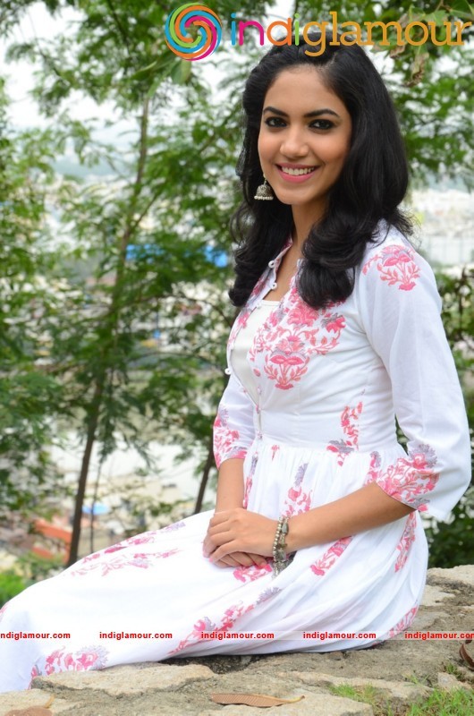 Rithu Varma Latest Photos Gallery Actress hd photo