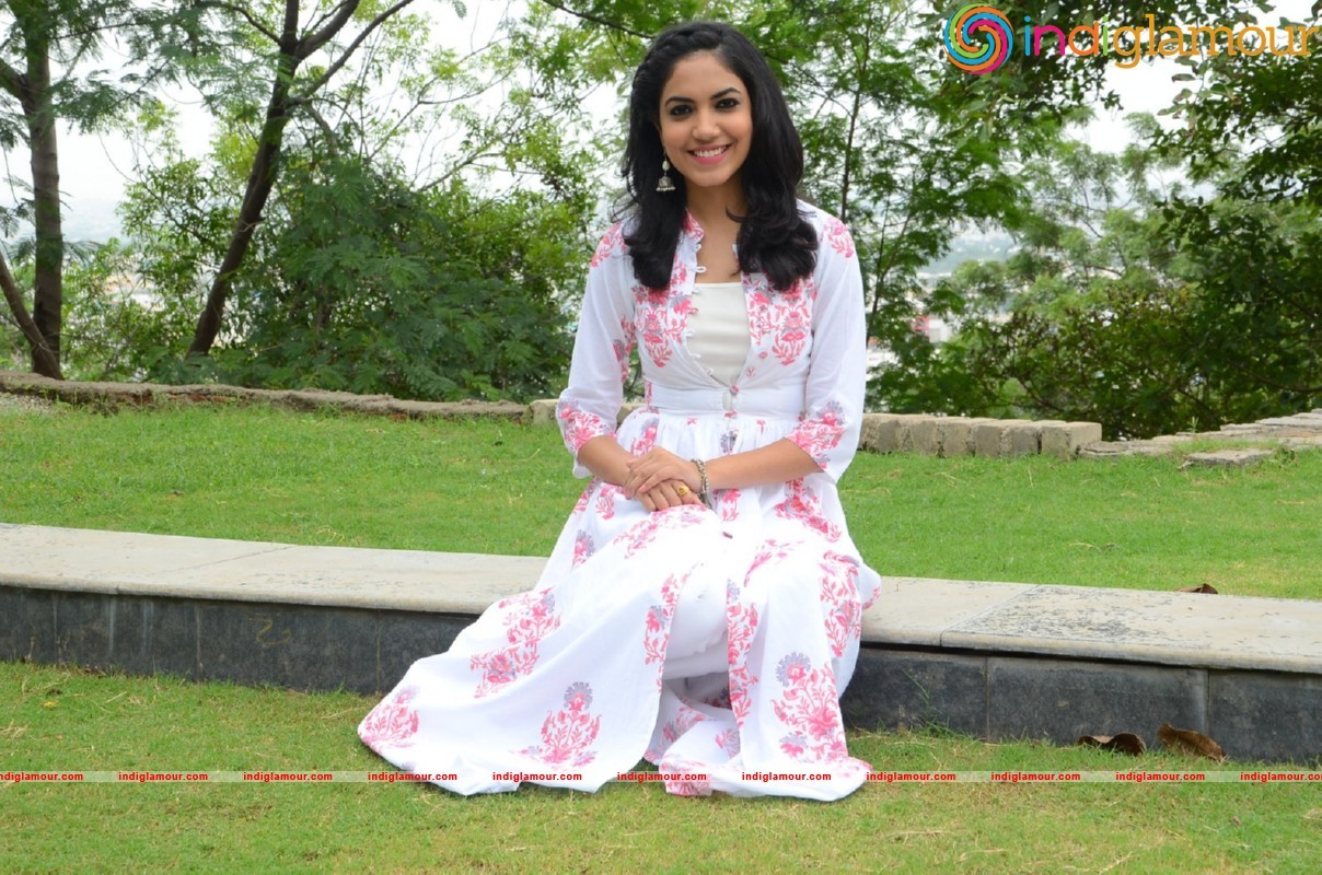 Rithu Varma Latest Photos Gallery Actress hd photo