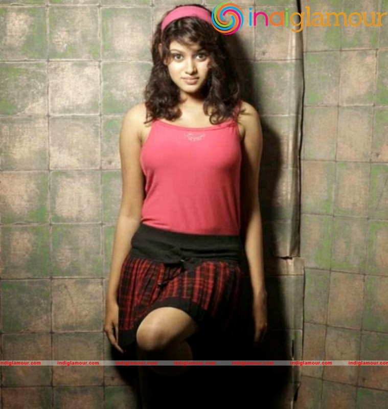Oviya Actress hd photo