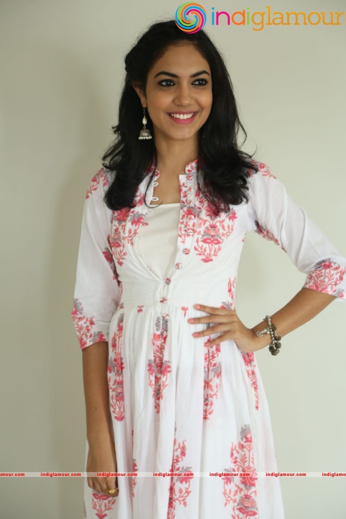 Reethu Varma Latest Photos Gallery Actress hd photo
