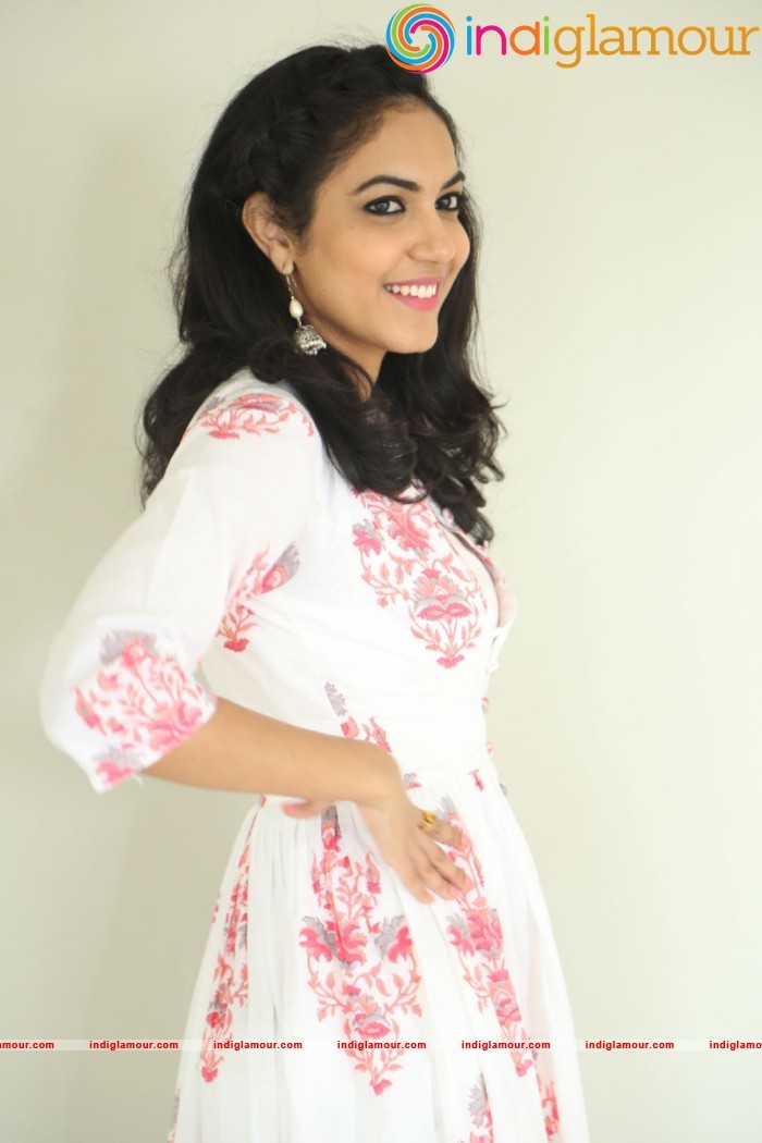Reethu Varma Latest Photos Gallery Actress hd photo